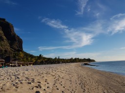 Dinarobin Beachcomber Resort dream beach Impressions