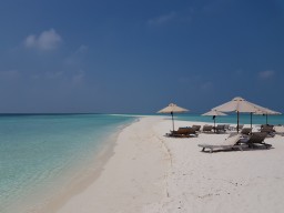 Entspannung und schönstes Malediven Feeling auf Gangehi Island erleben
