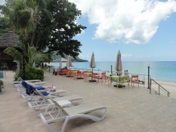 Pool area - Pool area with direct beach access to the Beau Vallon Beach